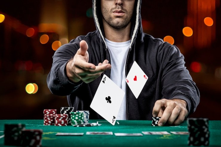 Live football and casino gaming interface